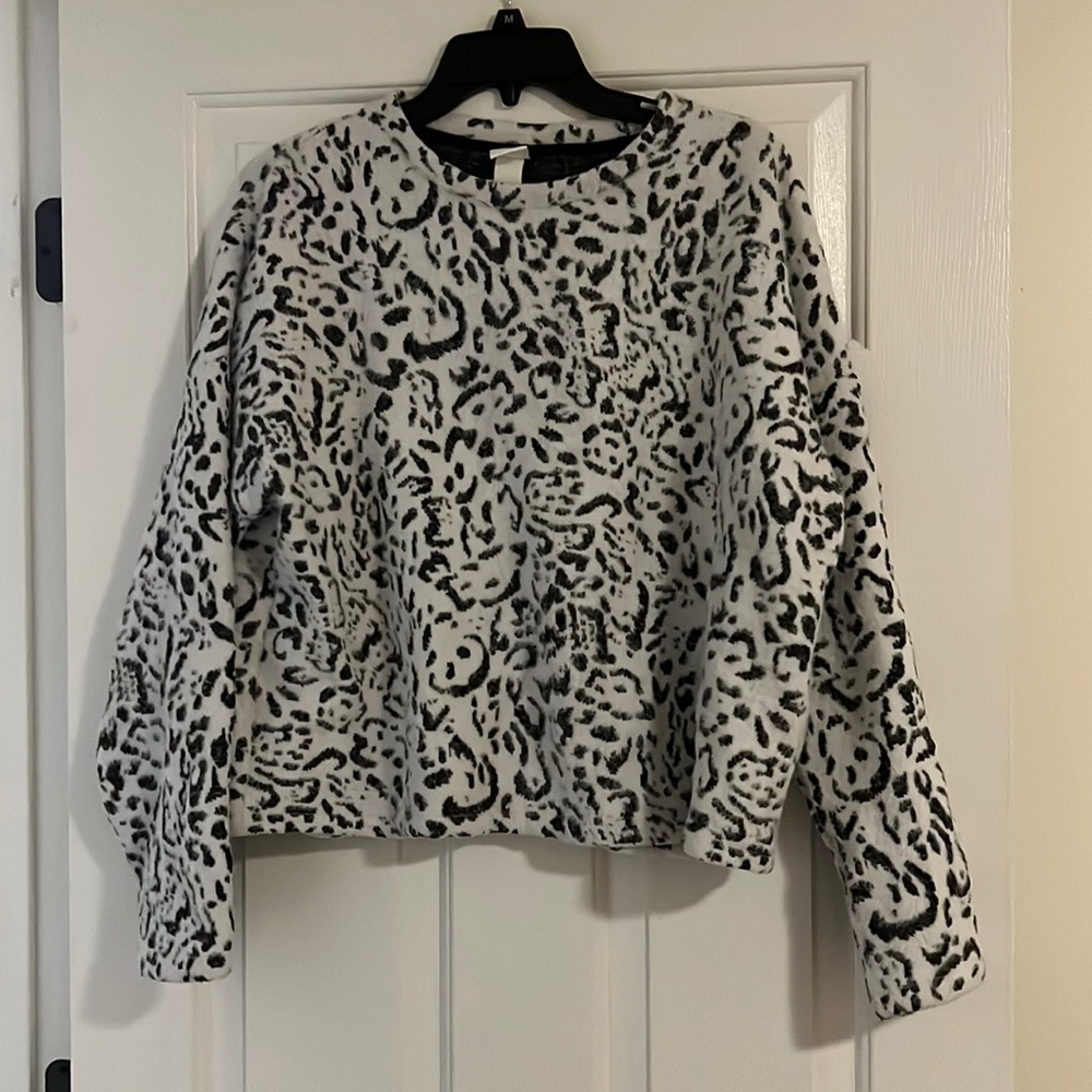 H&M Sweater